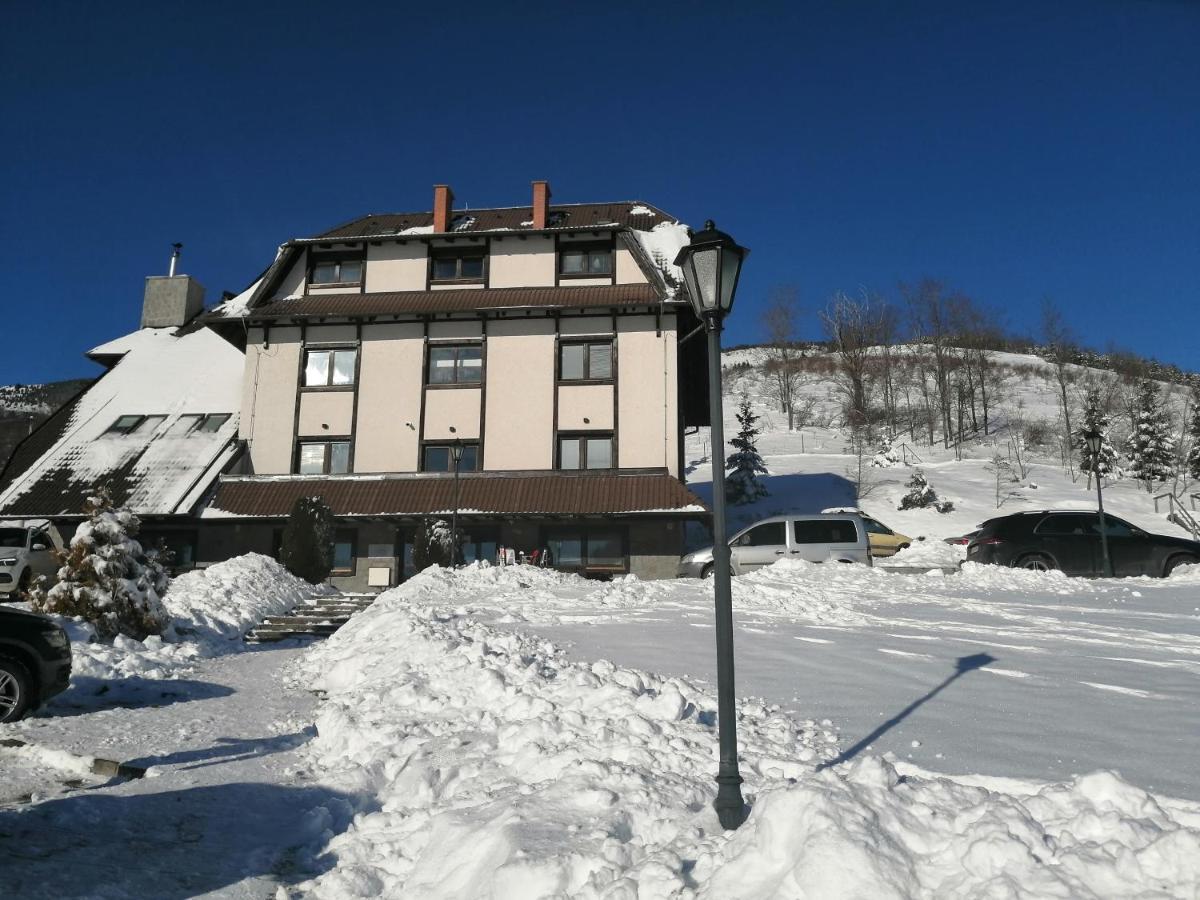 Villa Mramor Brzeće Eksteriør bilde