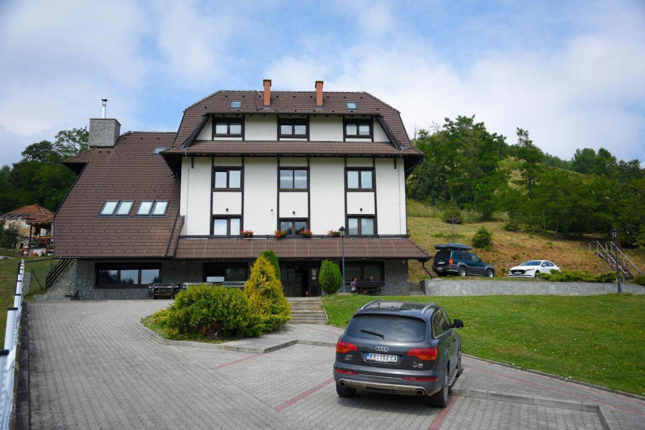 Villa Mramor Brzeće Eksteriør bilde